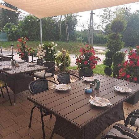 Venusz Panzio Es Vendeglo Bed & Breakfast Bagod Ngoại thất bức ảnh