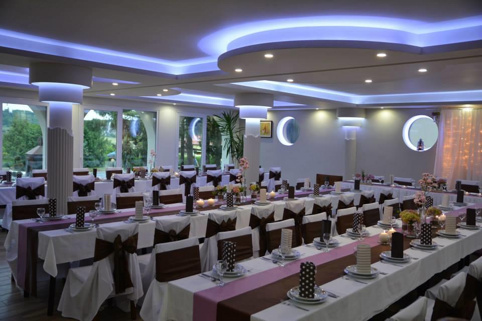 Venusz Panzio Es Vendeglo Bed & Breakfast Bagod Ngoại thất bức ảnh