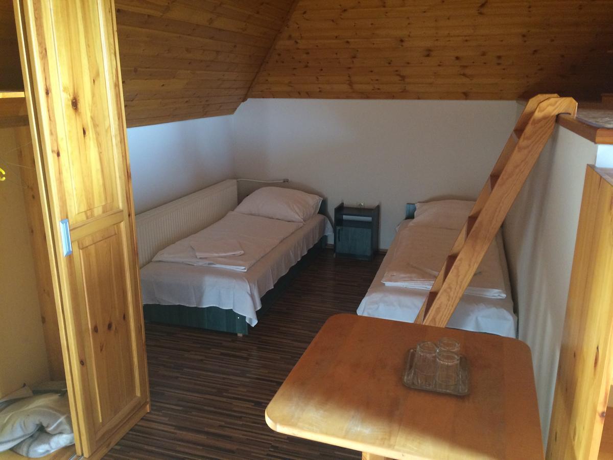 Venusz Panzio Es Vendeglo Bed & Breakfast Bagod Ngoại thất bức ảnh