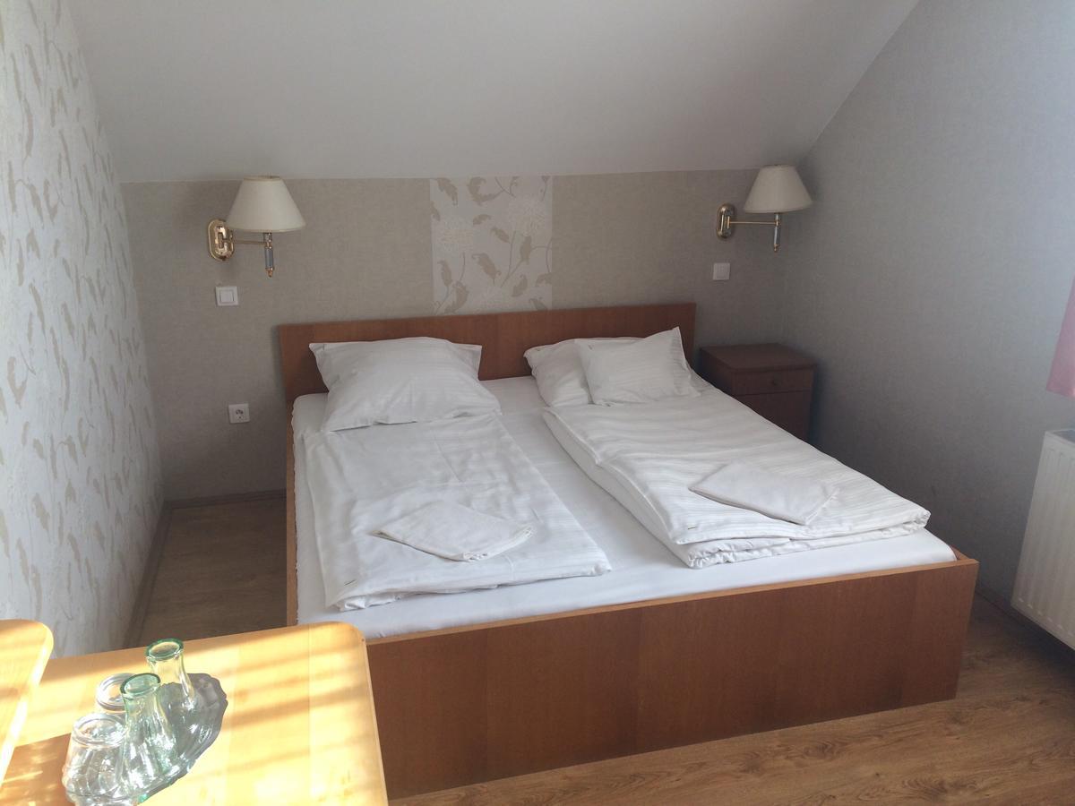 Venusz Panzio Es Vendeglo Bed & Breakfast Bagod Ngoại thất bức ảnh